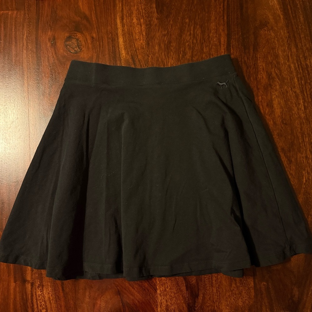 PINK Victoria’s Secret skirt